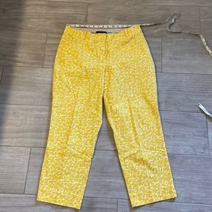 Talbots curvy size 10 yellow and white trousers